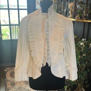 Vintage White Ruffled jacket